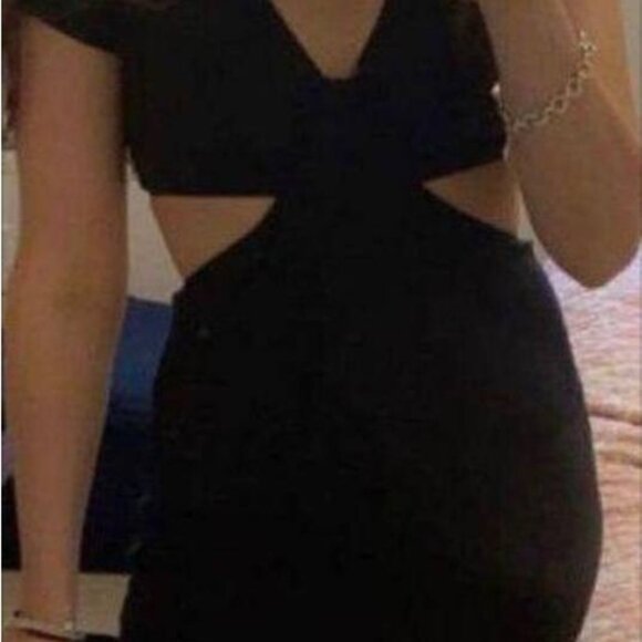 Abercrombie & Fitch Cutout Knit Mini Dress nwt - Picture 2 of 3